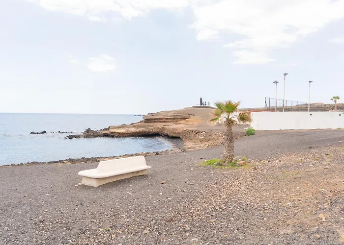 Apartman Penthouse With Sunset View Near The *