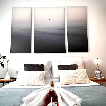 Penthouse With Sunset View Near The Apartament *