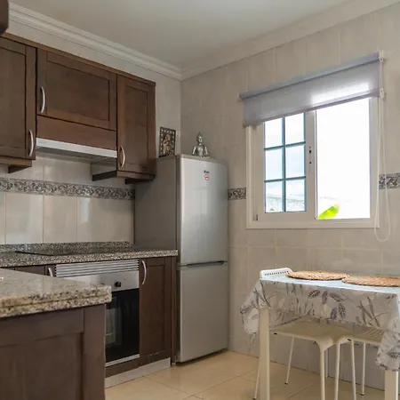 Penthouse With Sunset View Near The Апартаменты Ла-Листада