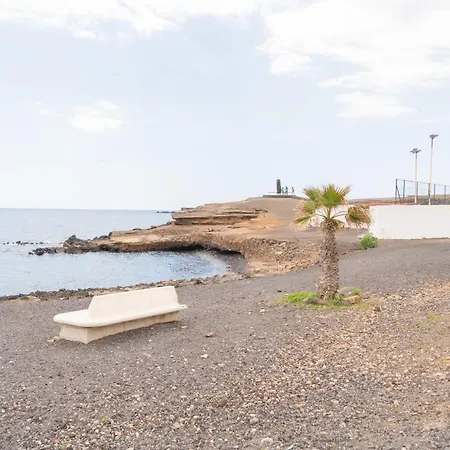 דירה Penthouse With Sunset View Near The *