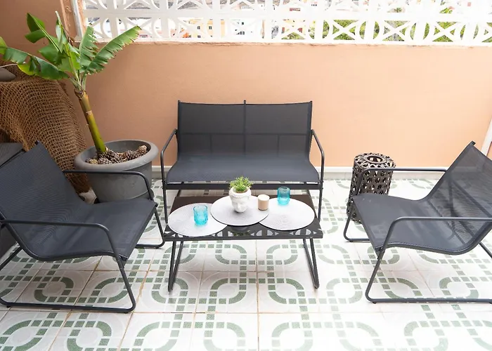 Penthouse With Sunset View Near The Appartement